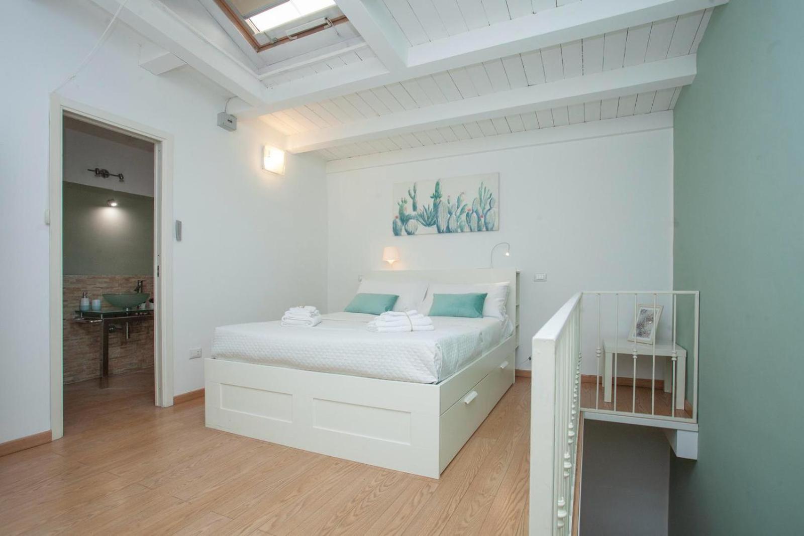 Liberta House *